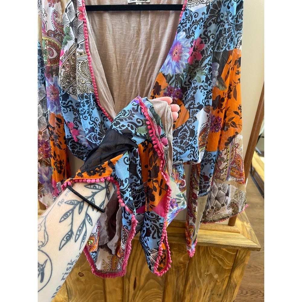 Spy Zone Exchange Patchwork Floral Paisley Pom Pom Trim Bell Sleeve Romper Small - Picture 4 of 8